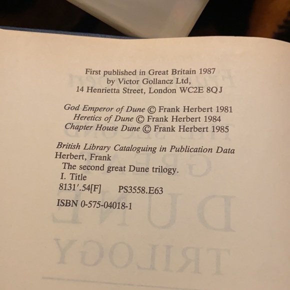 Vintage Dune Trilogy Book - Picture 8 of 13